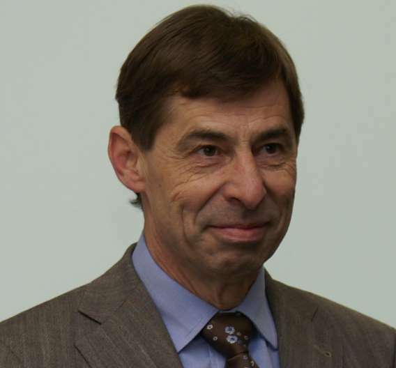 Georg Kleemann, LaserJob: »Nach rund drei Jahren intensiver Entwicklungs- und Qualifizierungsarbeit haben wir den Durchbruch mit der NanoWork-Schablone endgültig geschafft.«