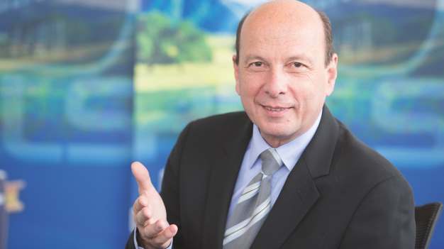 Bernhard Erdl, Puls: »Der Wirkungsgrad eines Netzteils ist ein Werkzeug, um eine möglichst hohe Zuverlässigkeit und Lebensdauer zu erreichen. Entscheidend ist jedoch das thermische Design. Wer dort falsche Kompromisse eingeht, dem hilft auch kein hoher Wirkungsgrad mehr.«