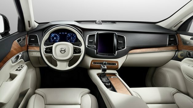 Wirkt edel und aufgeräumt: Das Innenraumkonzept des Volvo XC90.