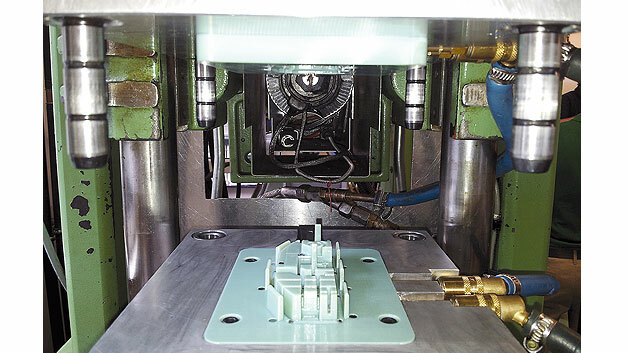 Beispiel für ein mit Stratasys-3D-Techniken hergestelltes 3D-gedrucktes Spritzgießwerkzeug.