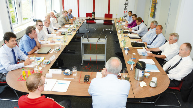 Die Teilnehmer des Branchenforums »Aktuelle Trends und Entwicklungen in der Akku-Technik« der Markt&Technik
