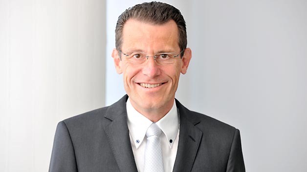 Dr. Joachim Fetzer hält die Keynote auf dem 23. DESIGN&ELEKTRONIK-Entwicklerforum Batterien & Ladekonzepte 2016