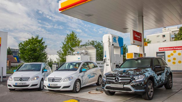Daimler, Shell und Linde eröffneten am 31. Juli 2017 zwei Wasserstofftankstellen in Sindelfingen und Pforzheim.